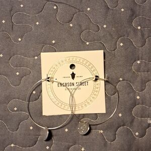 Emerson sSteet Alabama sliver tone hoop earrings new